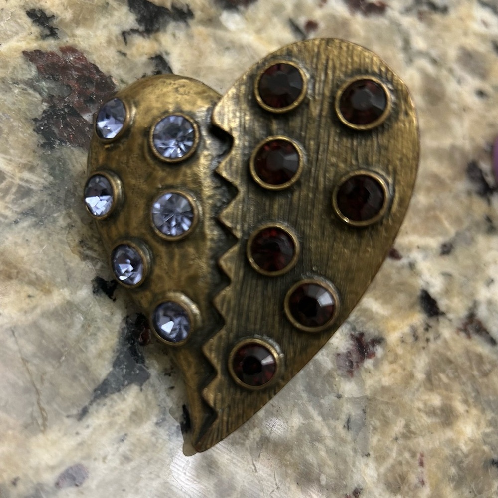 RARE Vintage Betsey Johnson Broken Heart Ring